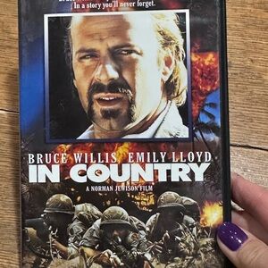 In Country DVD - Black Case Bruce Willis